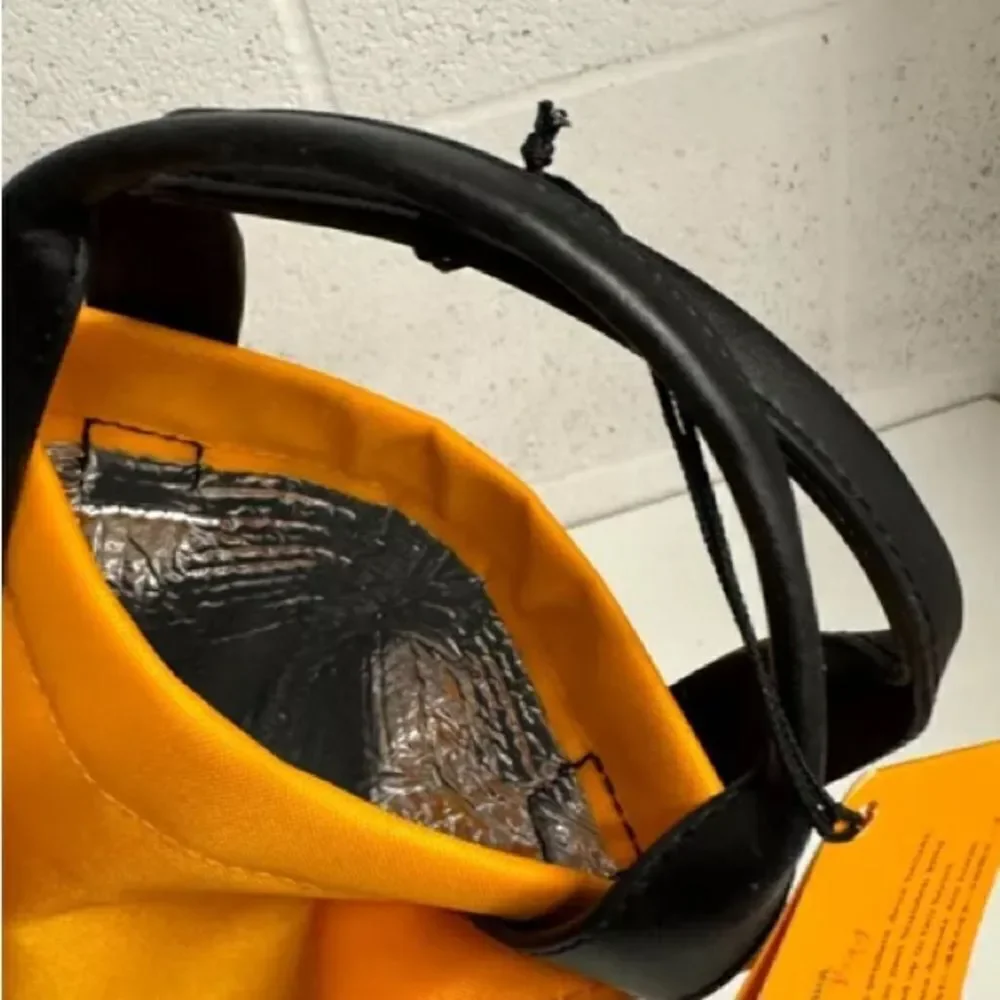 Veuve Clicquot Champagne Insulated Carry Bag with Handle never used